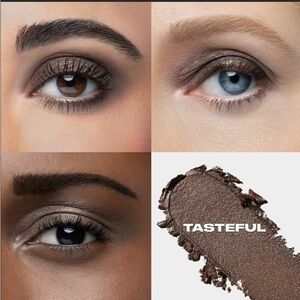 Urban Decay Tasteful Brown Eyeshadow stix